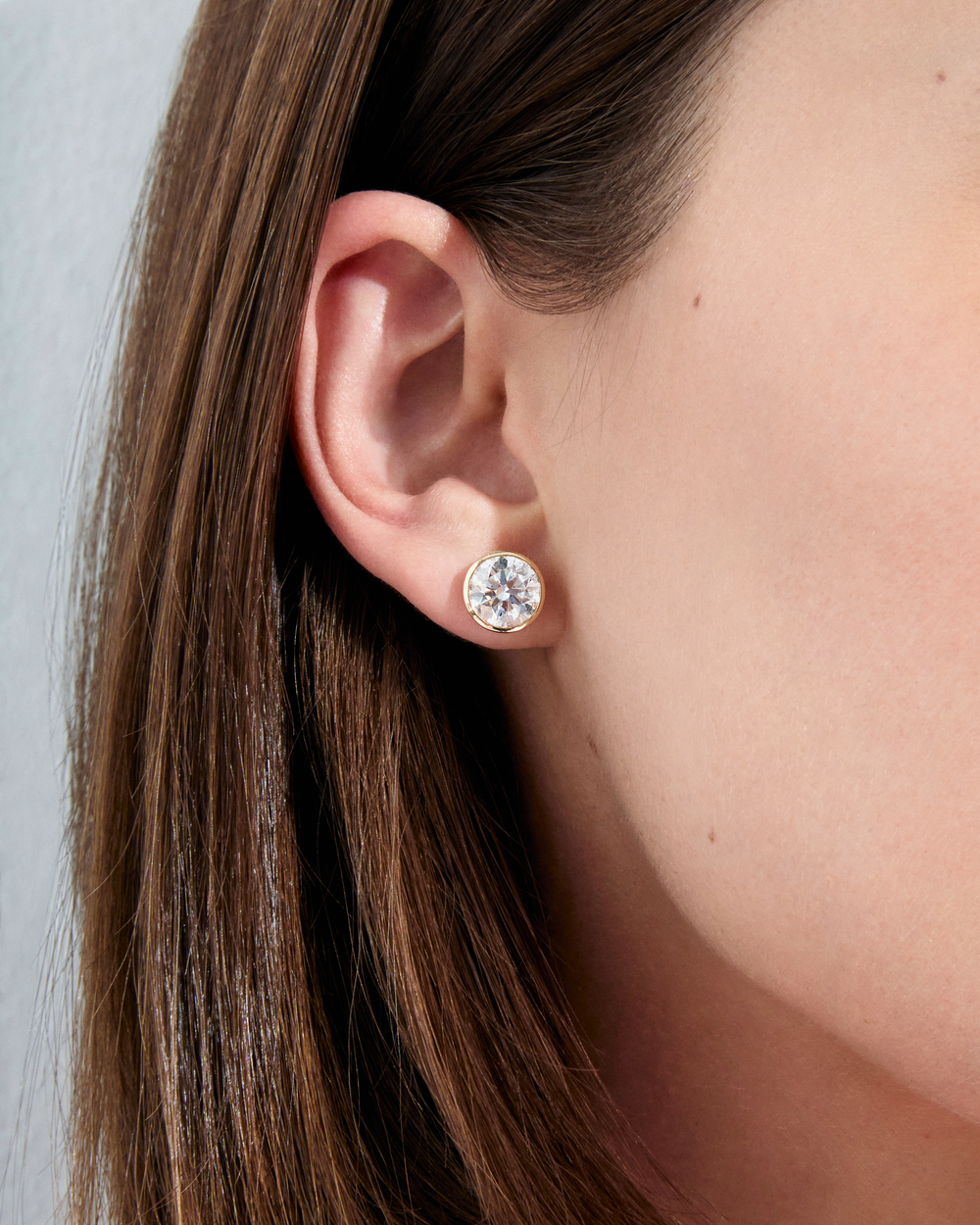 Round Diamond Bezel Stud Earrings