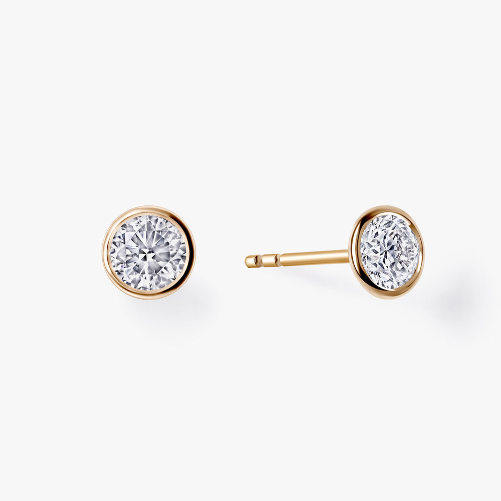 Round Diamond Bezel Stud Earrings