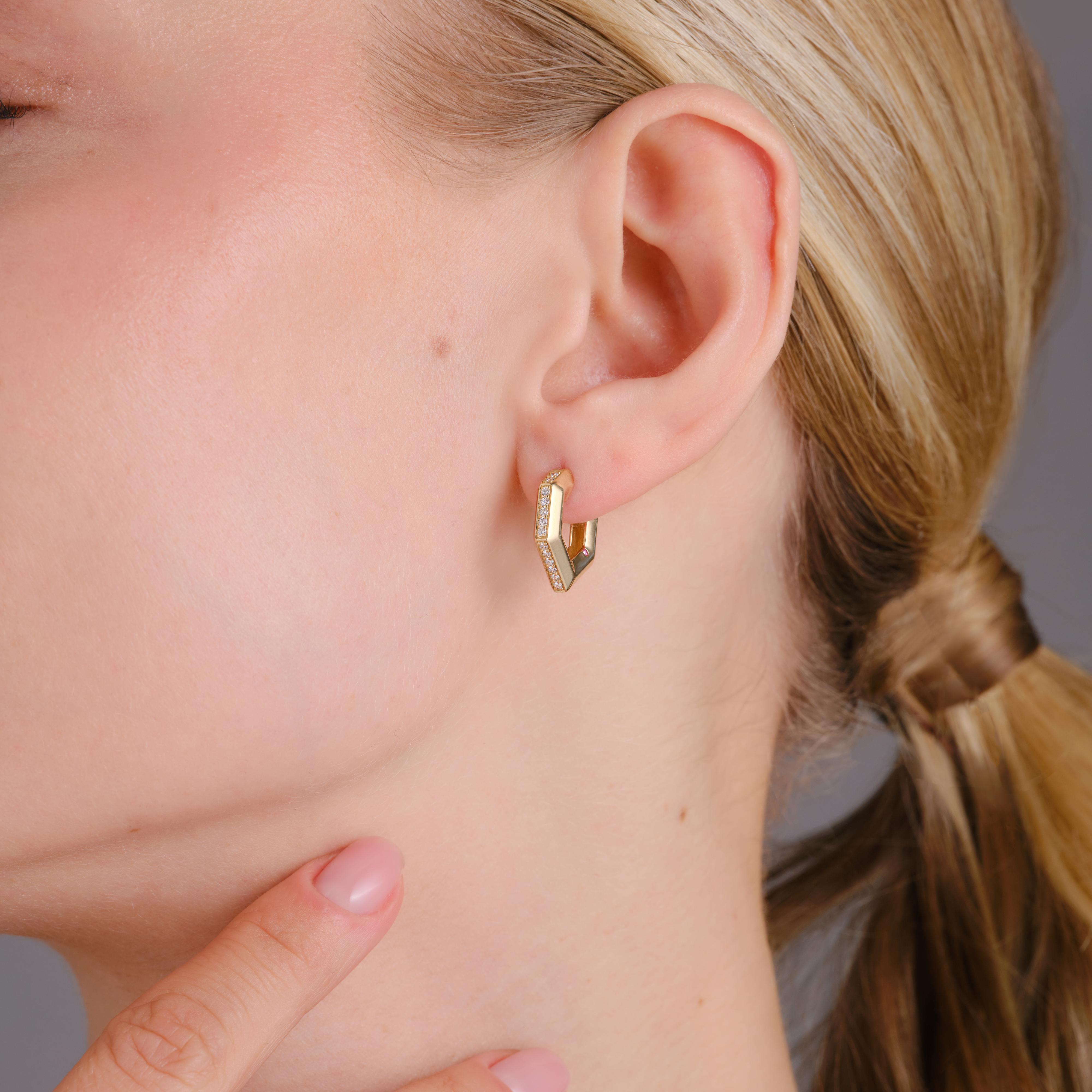 Legacy Love Geometric Diamond Hoop in 14K Yellow Gold