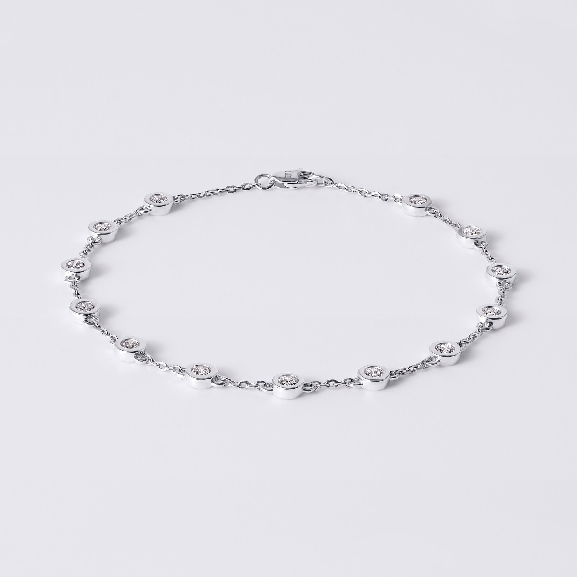 Round Diamond Station Bezel Bracelet