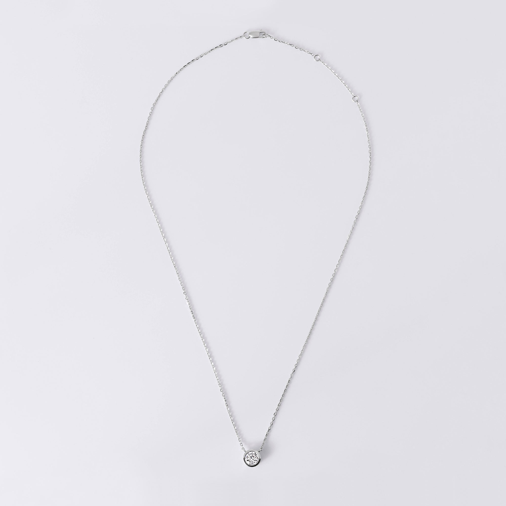 Round Brilliant Bezel Set Pendant Necklace (1CTW), White Gold