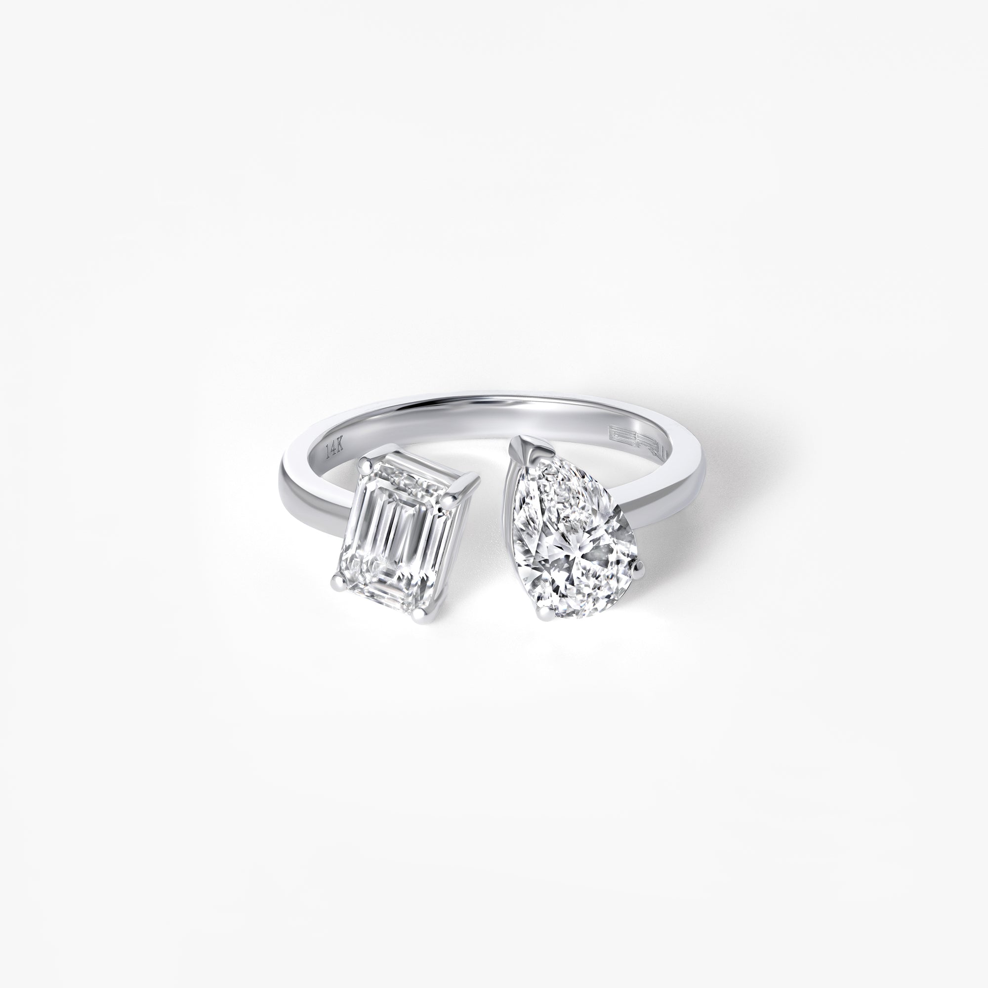Pear and Emerald Cut Diamond Toi et Moi Ring