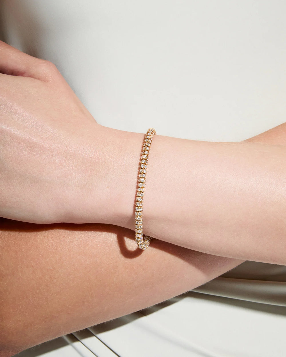 Round Diamond Circular Tennis Bracelet
