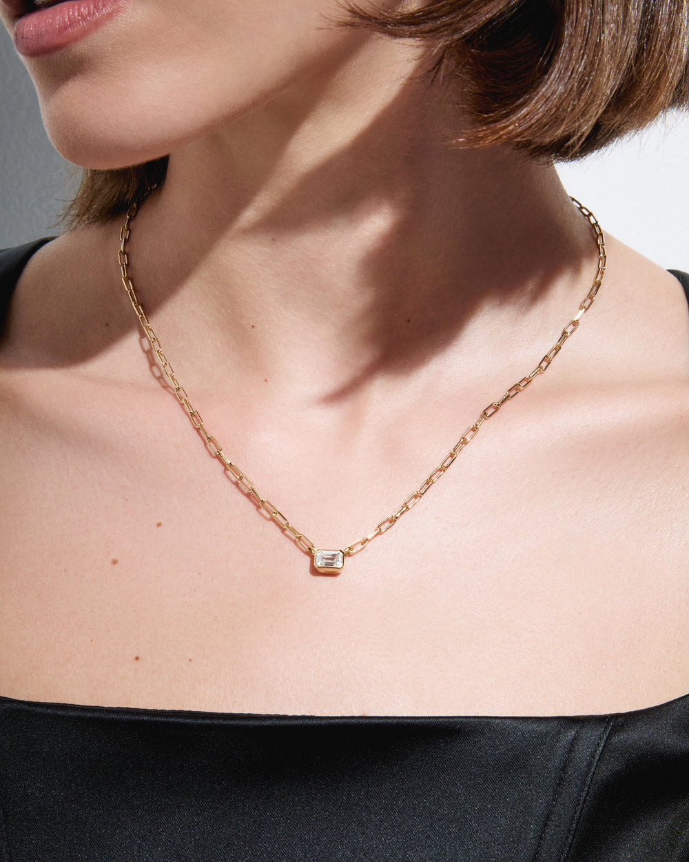 Emerald Diamond Bezel Paperclip Necklace