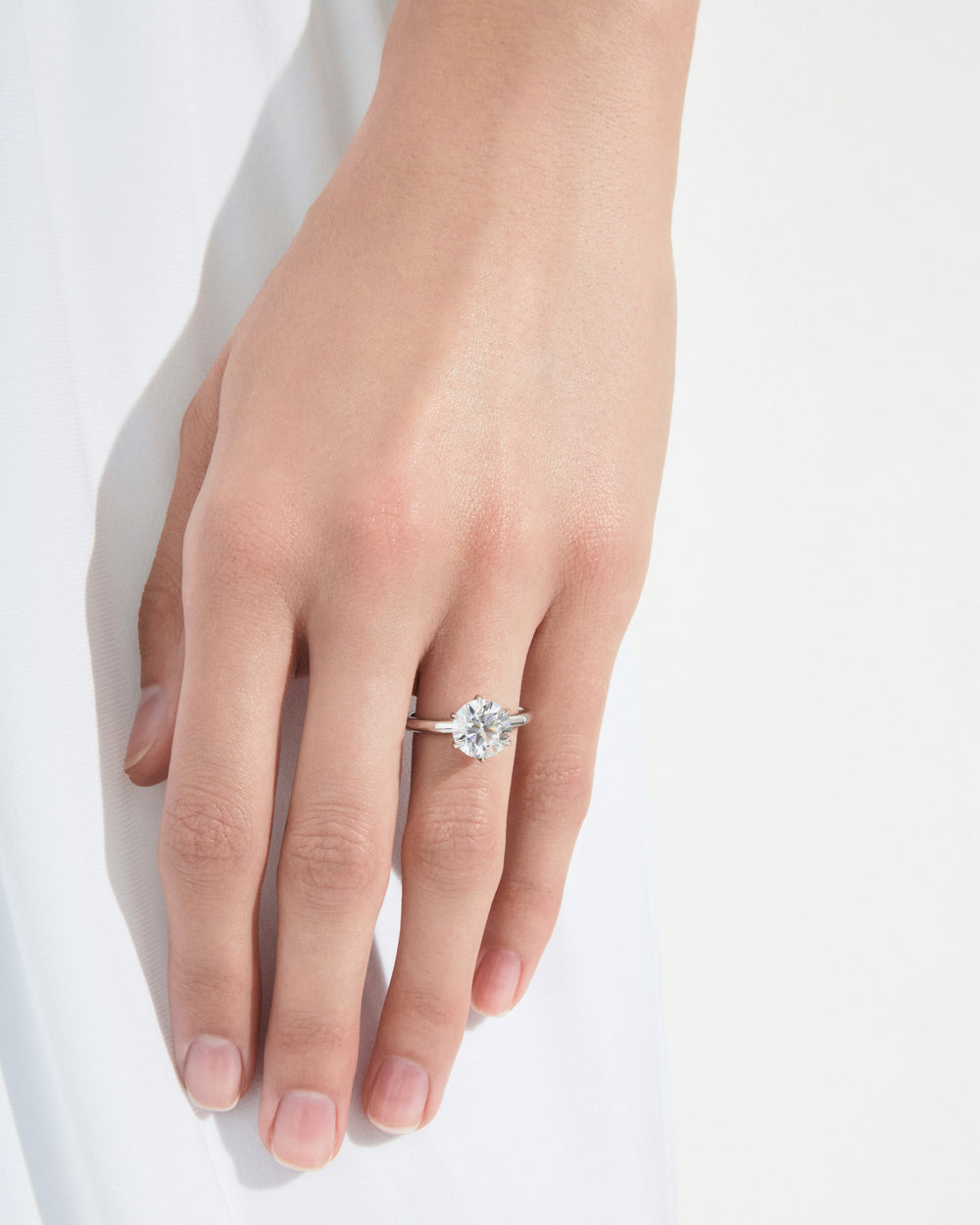 2.58CT Round Petal Solitaire Engagement Ring