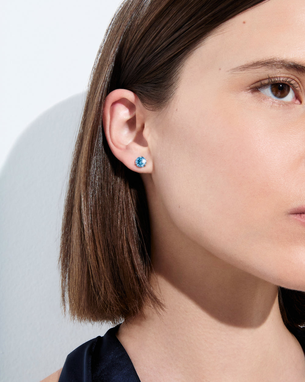 Blue Round Diamond Stud Earrings
