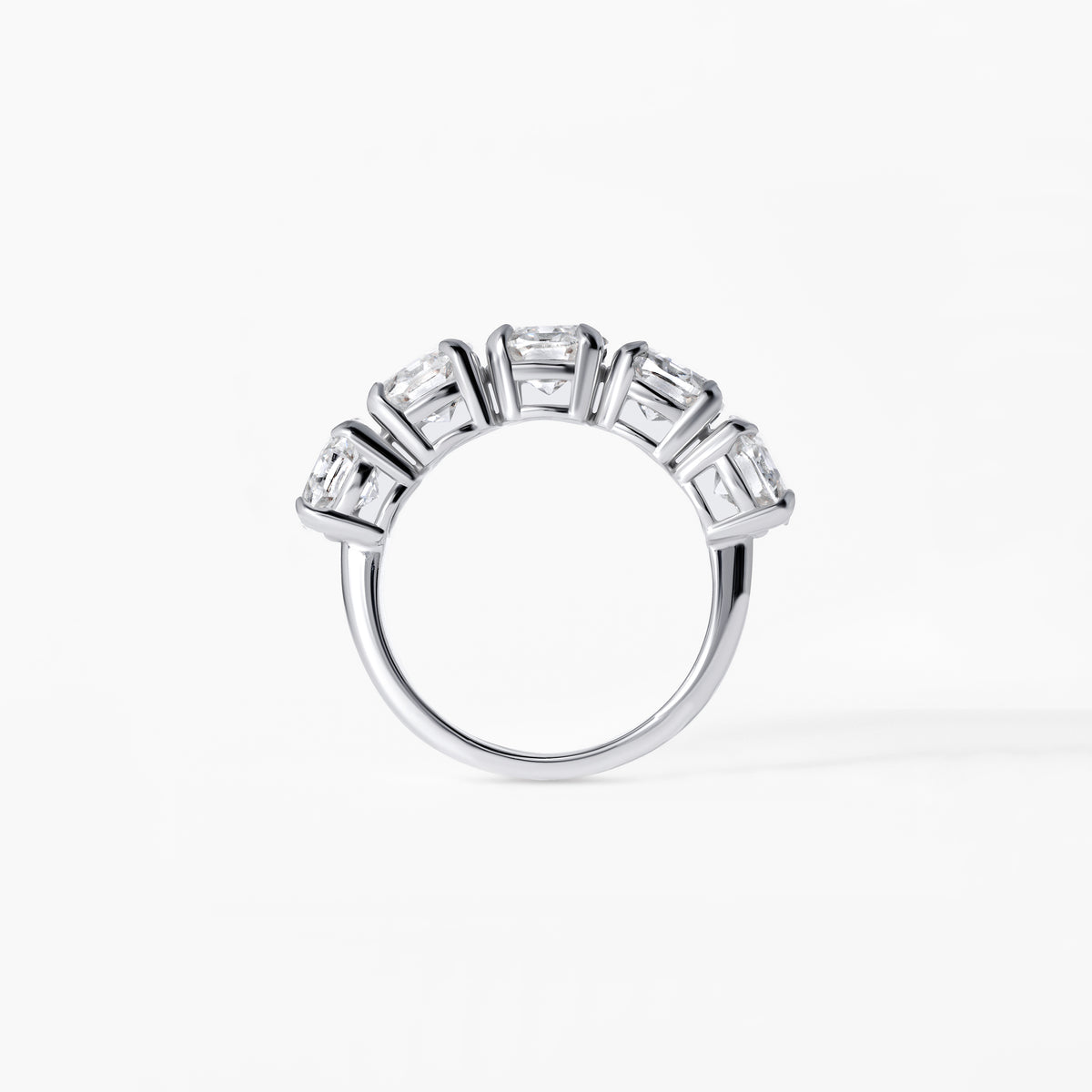 Soleil Diamond Five Stone Band