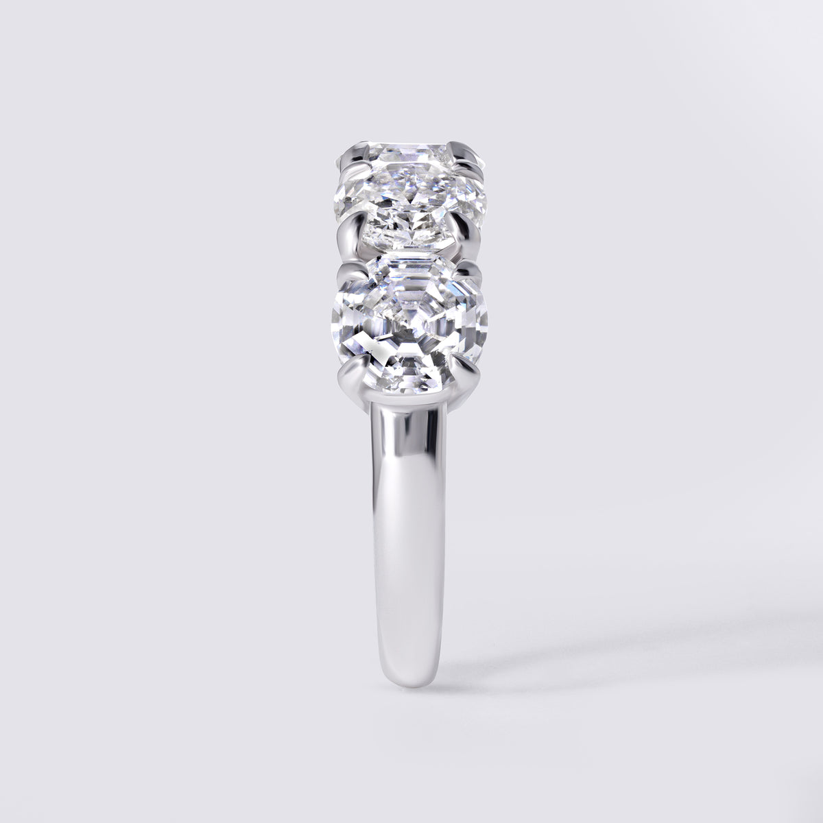 Soleil Diamond Five Stone Band