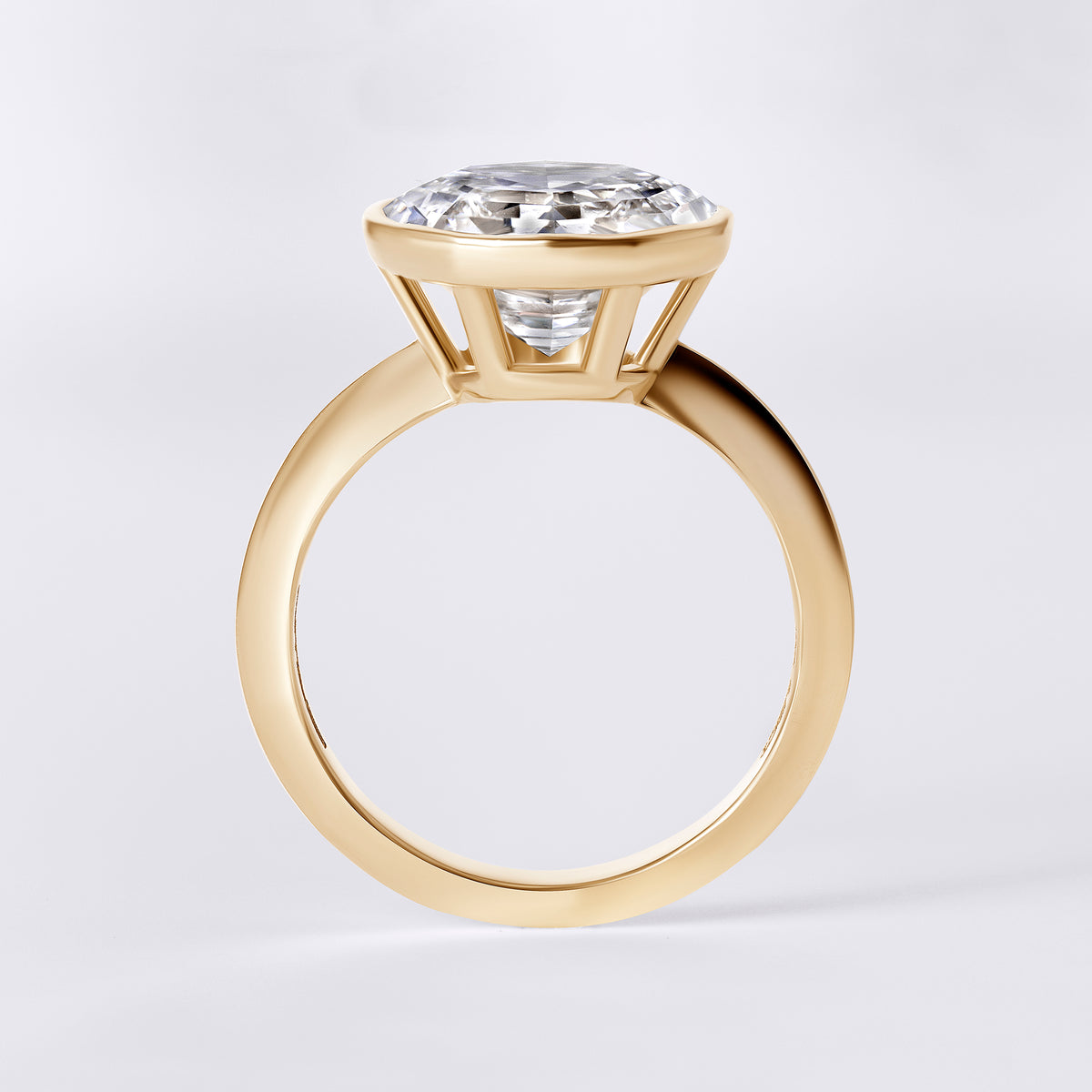 Bespoke Round Soleil (5.5CTW) Bezel Set Ring, Yellow Gold