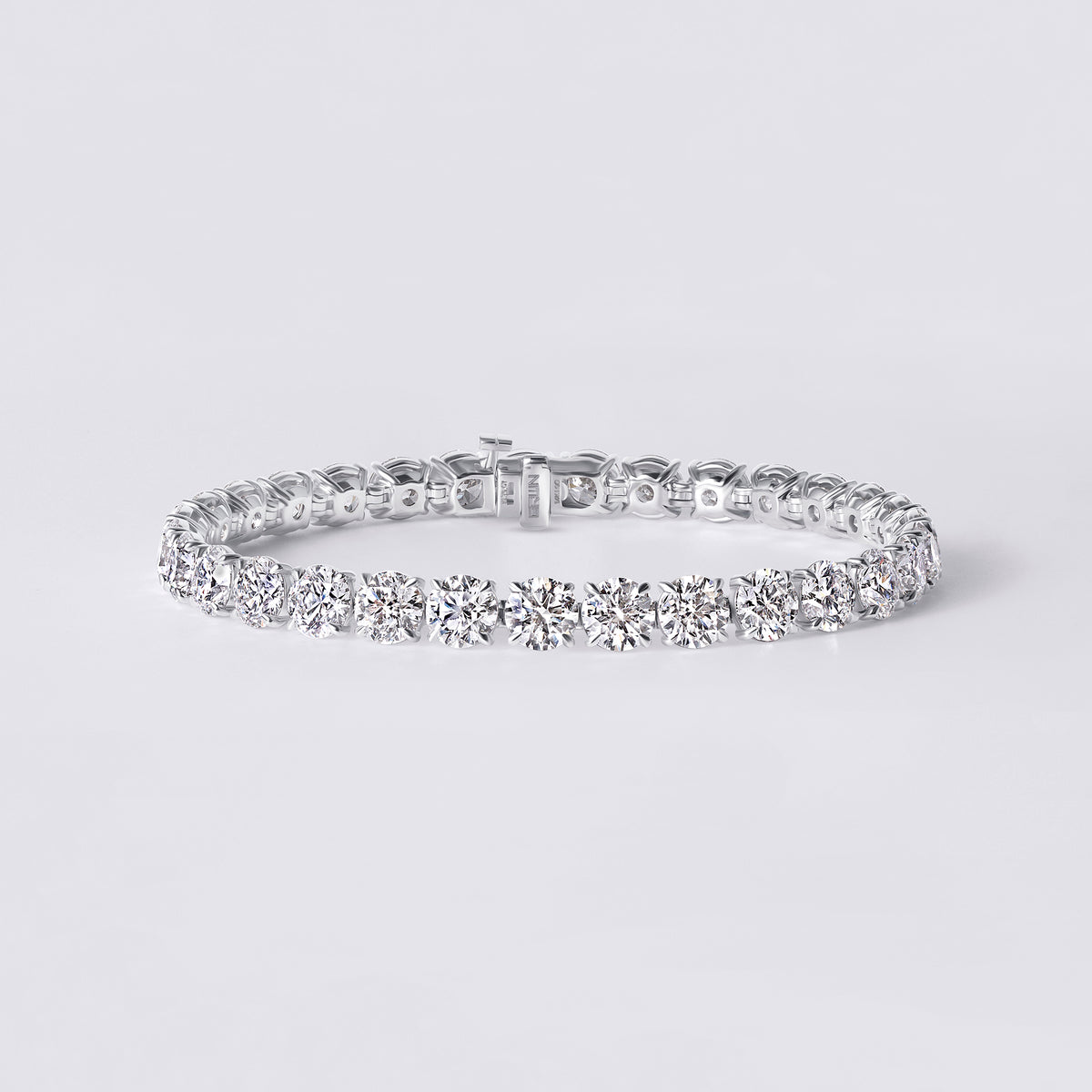 Round 21CT 4-Prong Tennis Bracelet, White Gold