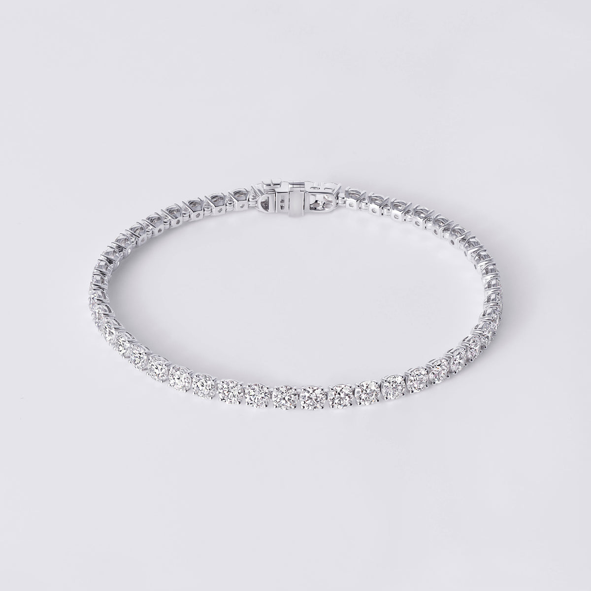 Round 4 Prong Tennis Bracelet (8 3/4CTW), White Gold