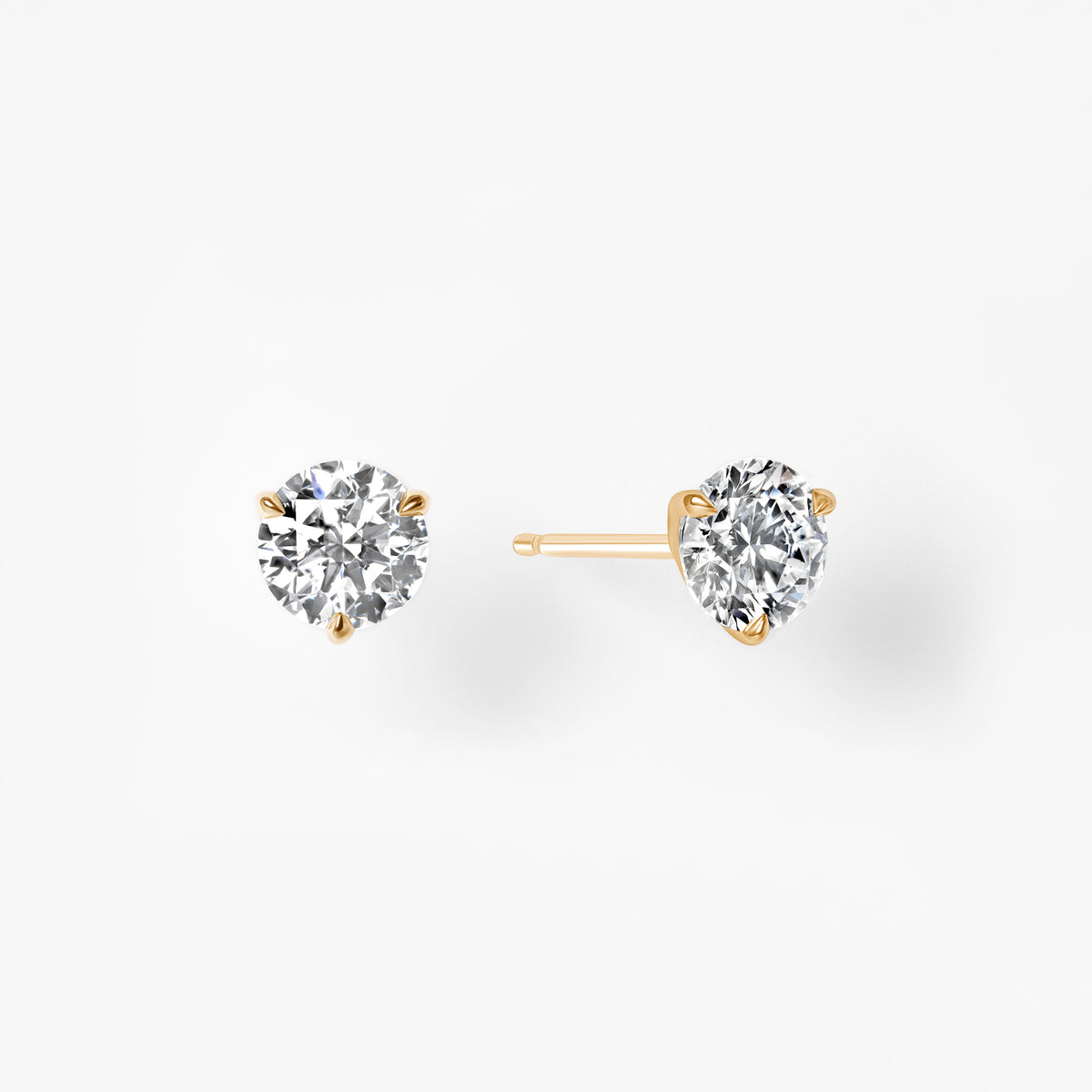 Round Diamond Stud Earrings
