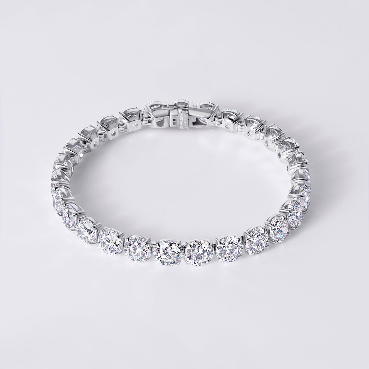 Round 28CT 4-Prong Tennis Bracelet, White Gold