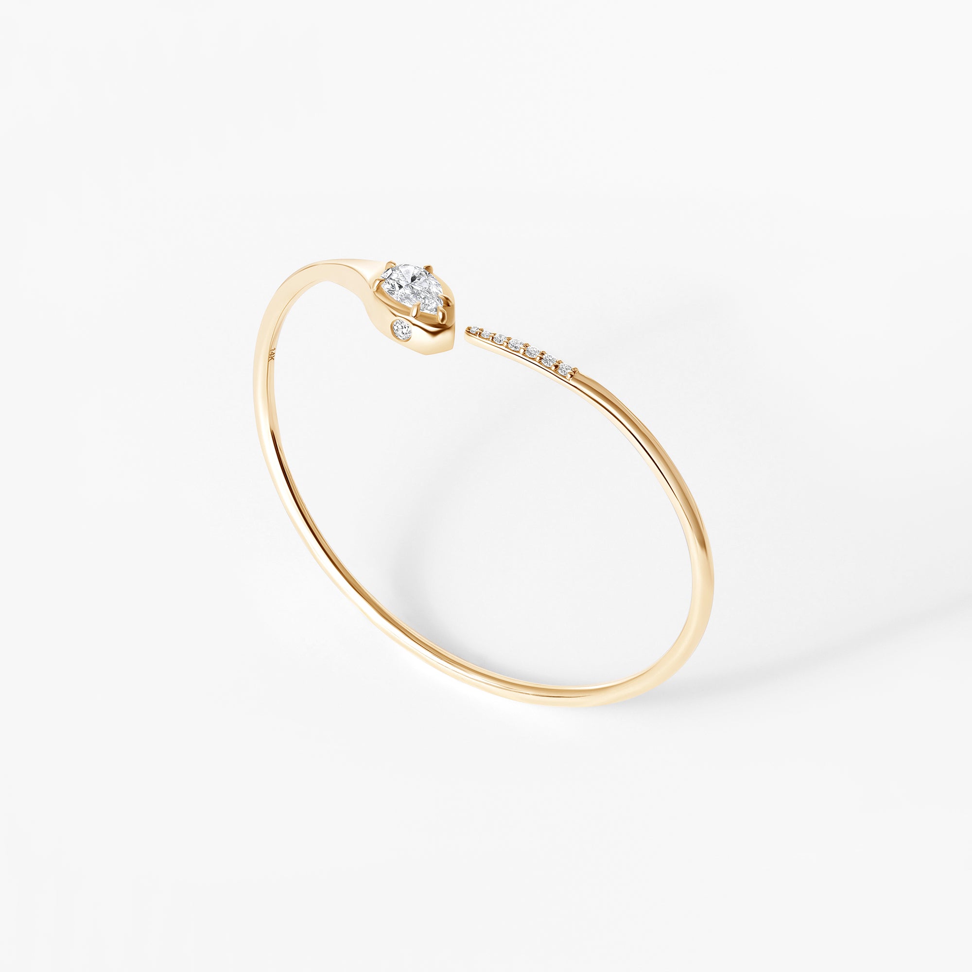Round Diamond Snake Bangle