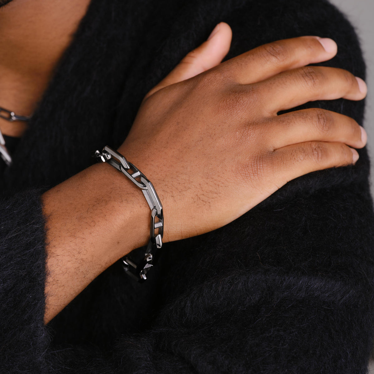 Heavy Legacy Link Black Bracelet