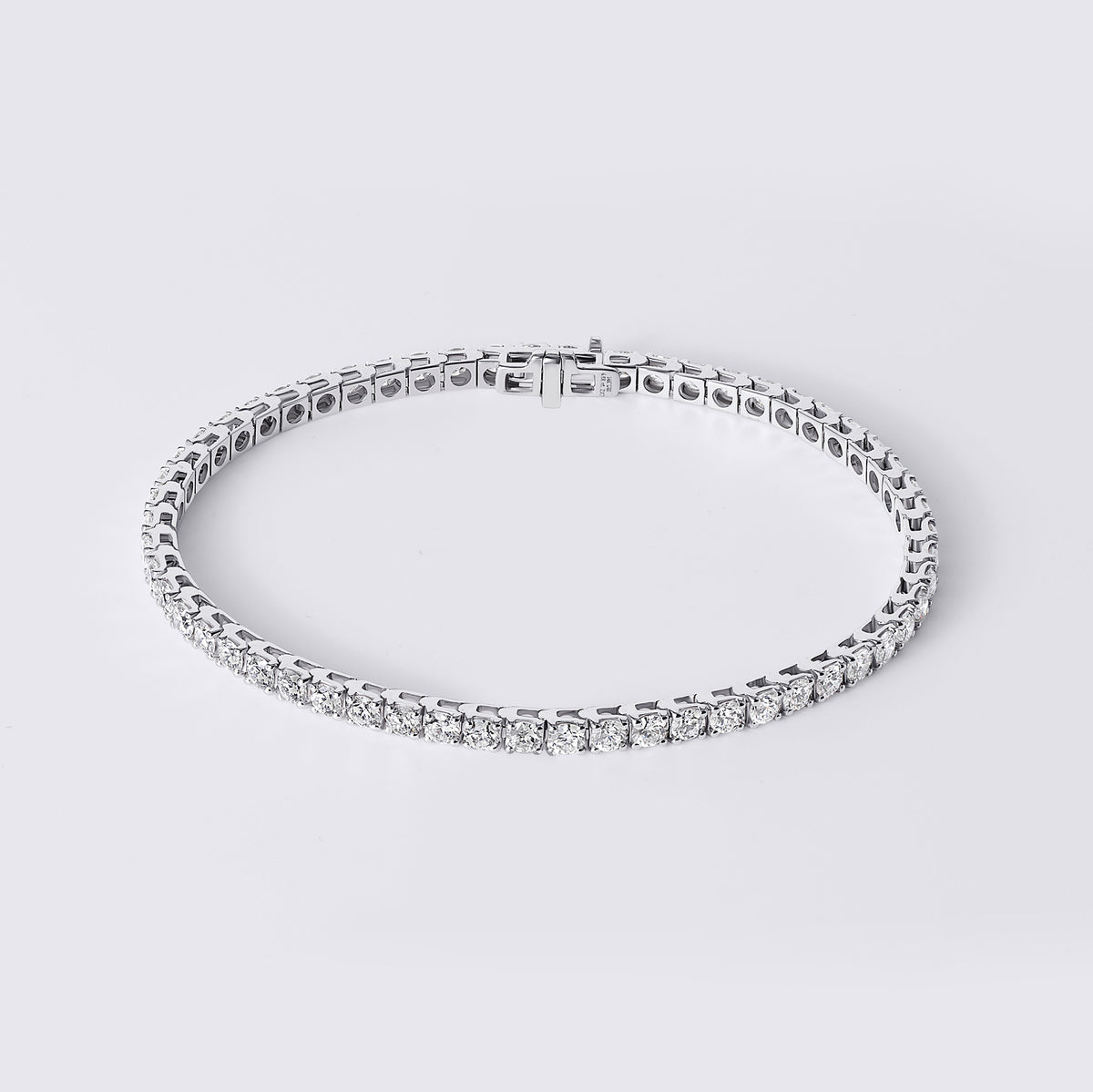 Round 4 Prong Tennis Bracelet (4 3/5CTW), White Gold