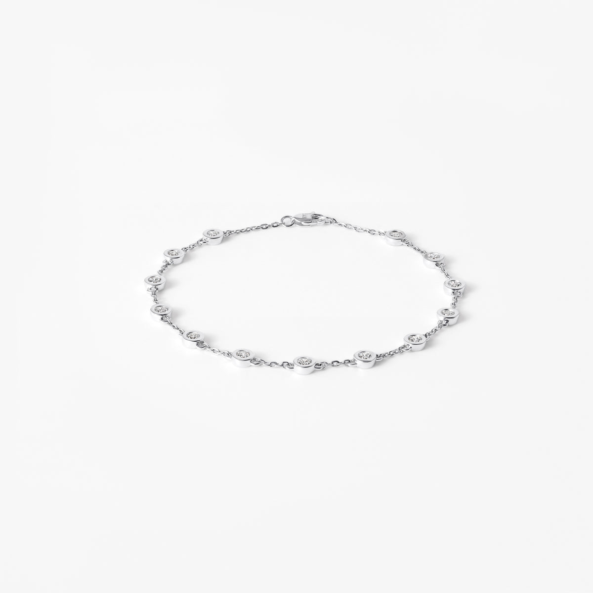 Round Diamond Station Bezel Bracelet