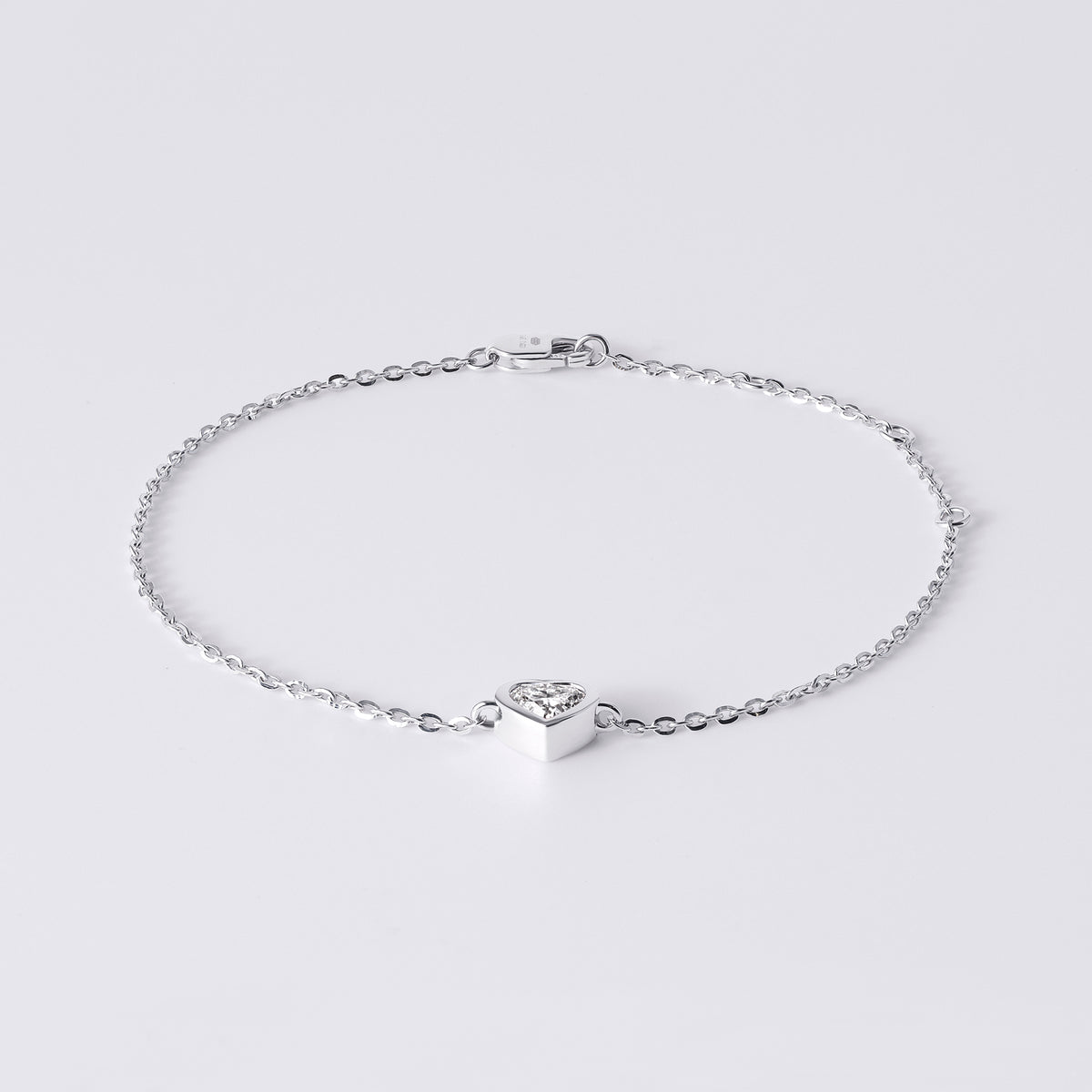 Heart Bezel Set Bracelet, White Gold