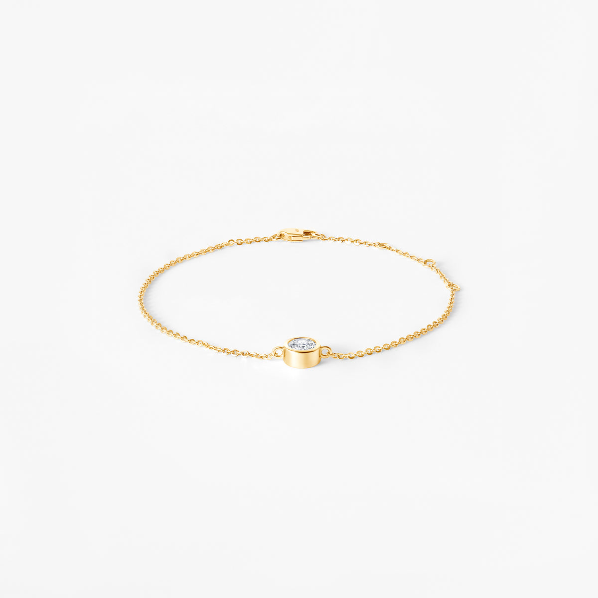 Round Diamond Bezel Set Bracelet