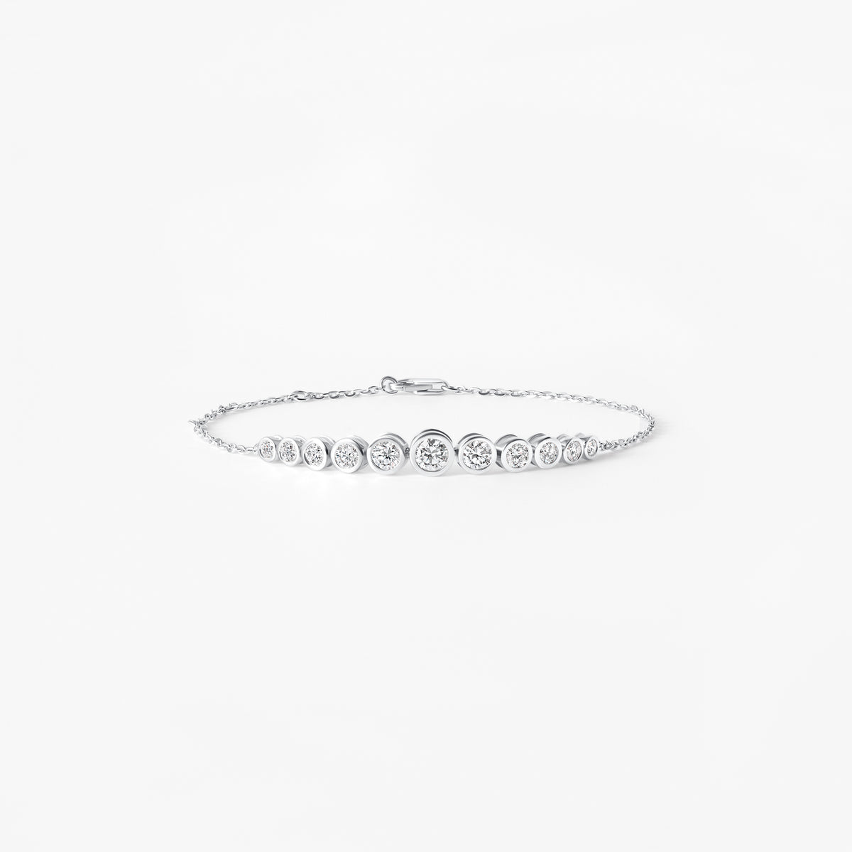 Round Diamond Graduated Bezel Bracelet