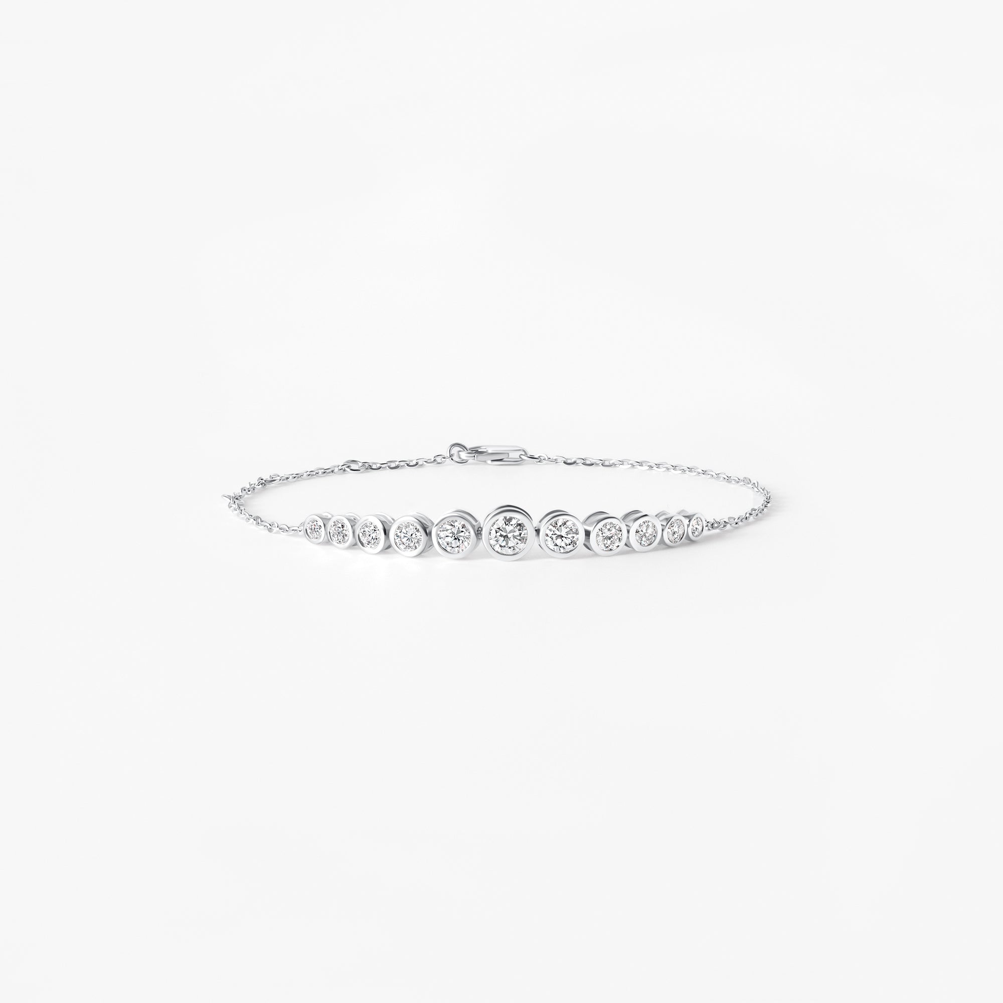 Round Diamond Graduated Bezel Bracelet