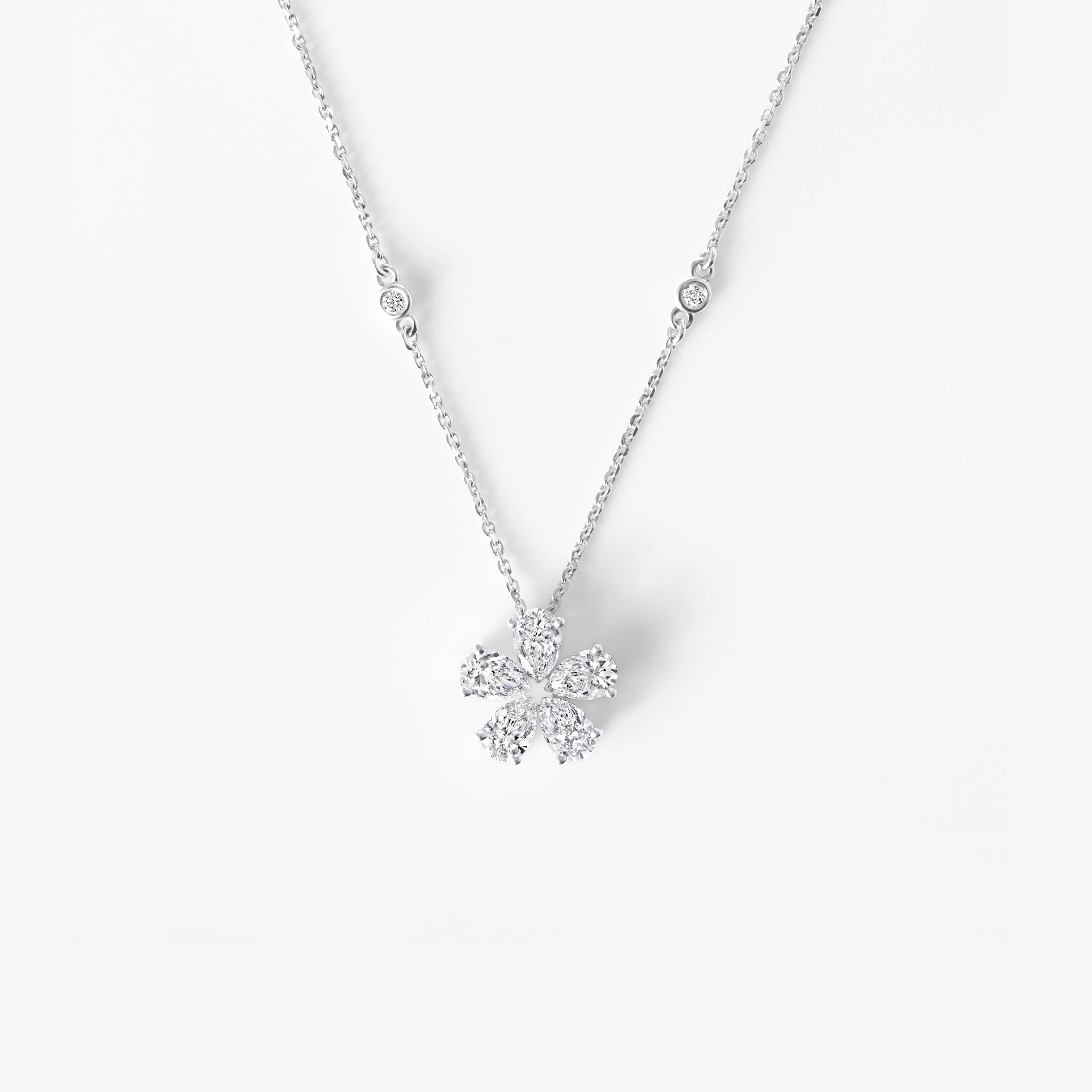 Pear Diamond Flower Necklace