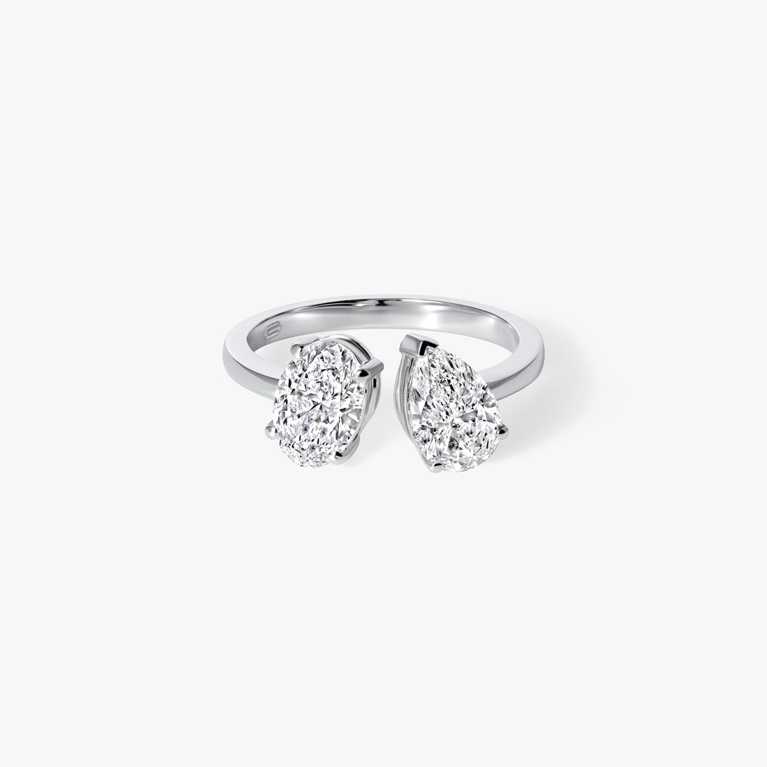 Oval and Pear Diamond Toi et Moi Ring