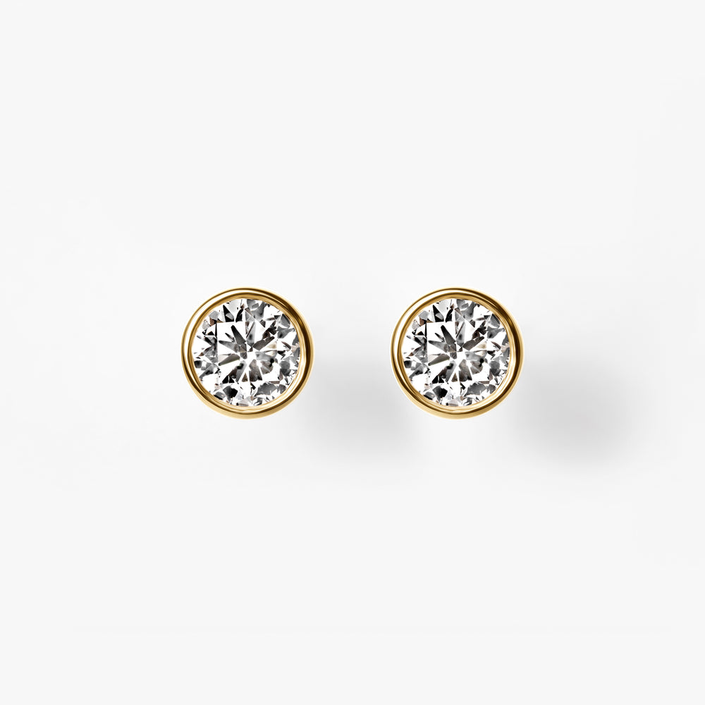 Round Diamond Bezel Stud Earrings
