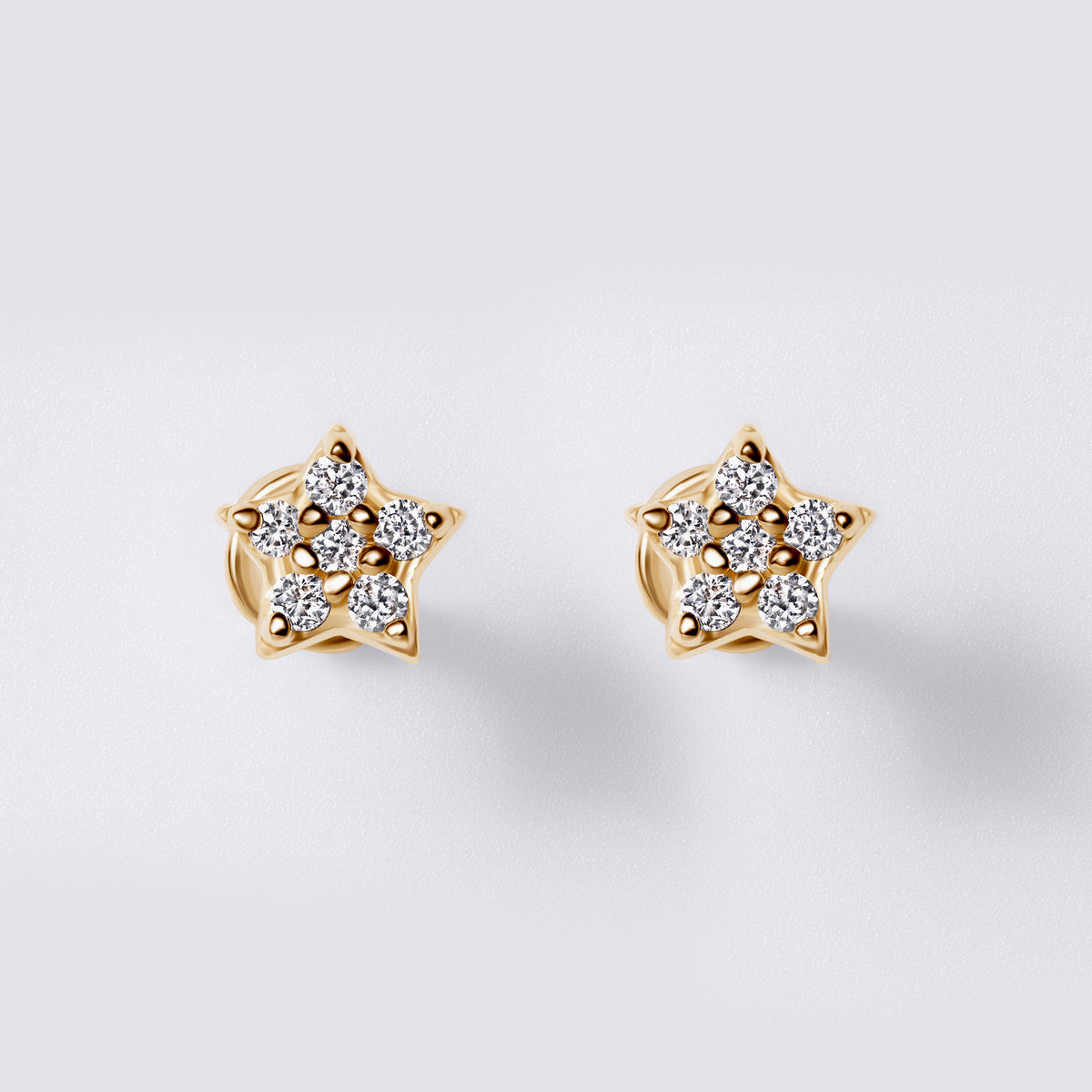 Round Diamond Star Cluster Stud Earrings